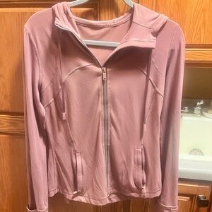 Lululemon lightweight jacket/running
Size 10

Hood and back vent